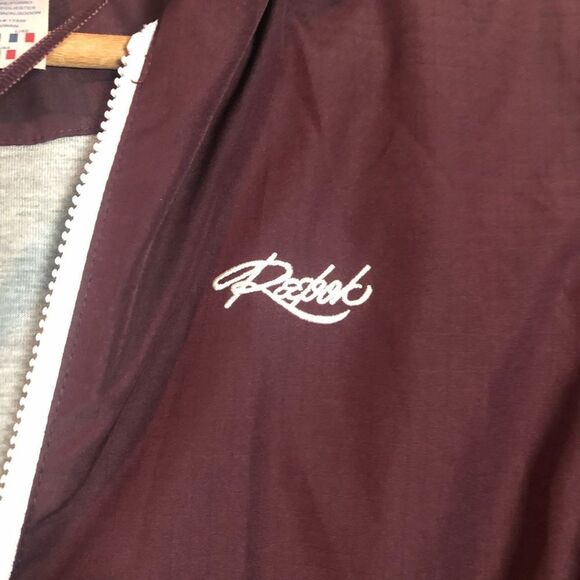 3 for $30! Reebok maroon lightweight coat - Picture 6 of 12